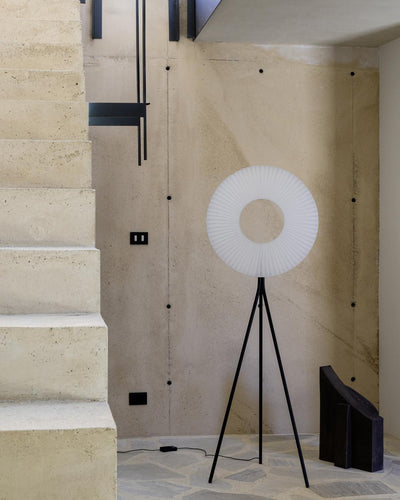 10 Heures 10 Iris Tripod Floor Lamp