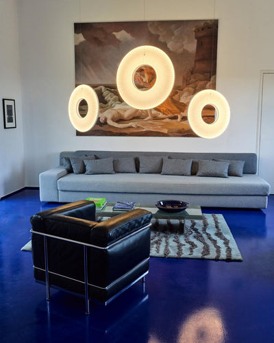 10 Heures 10 Iris Vertical Pendant Light