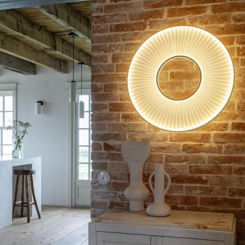10 Heures 10 Iris Wall Light