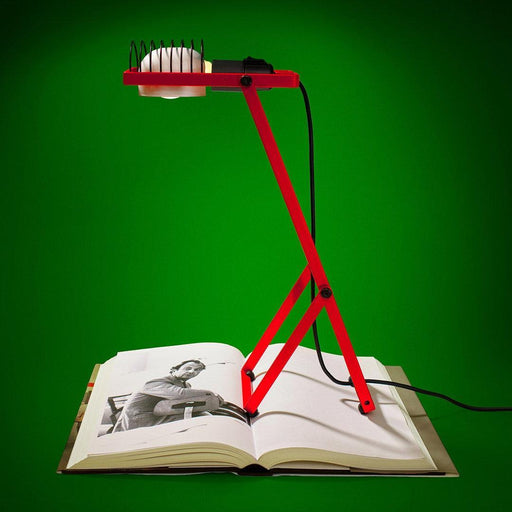 Artemide Sintesi Desk Lamp