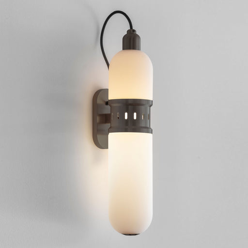 Bert Frank Occulo Wall Light