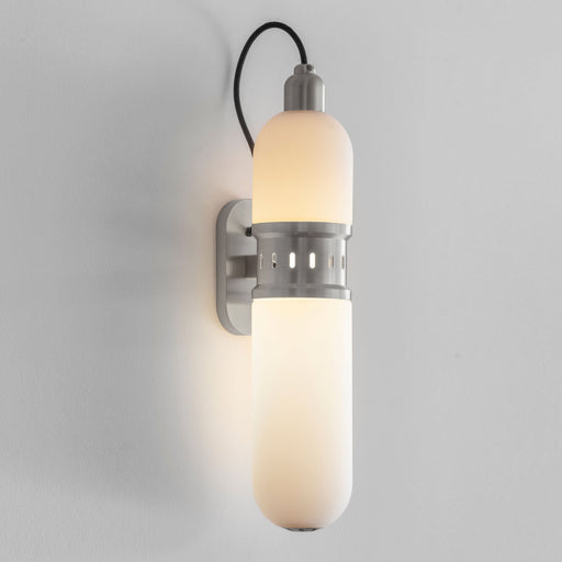 Bert Frank Occulo Wall Light