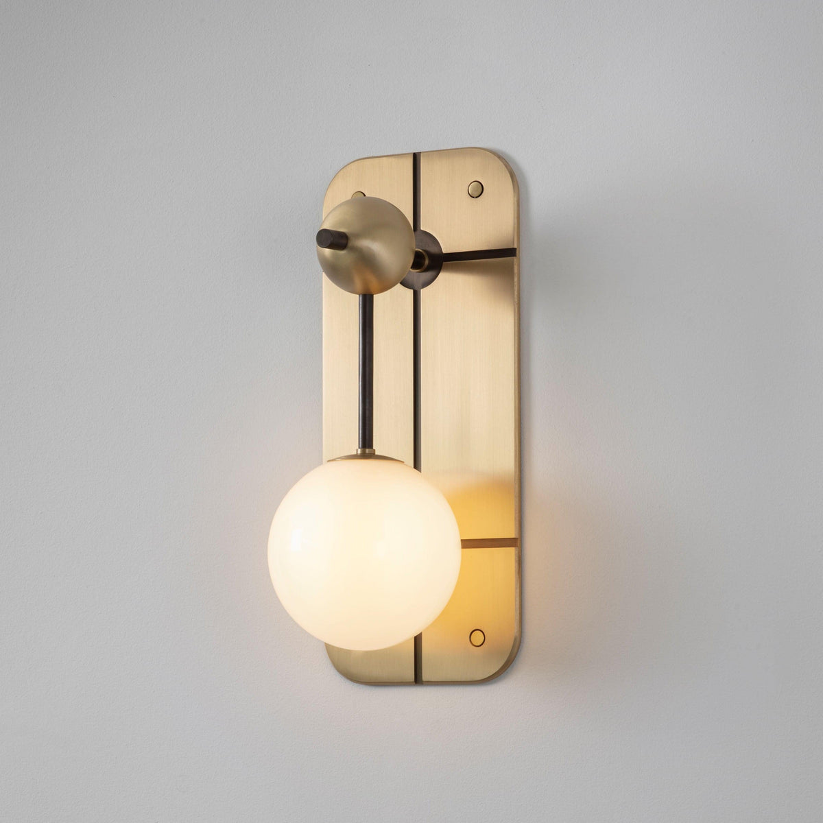 Bert Frank Rift Wall Light
