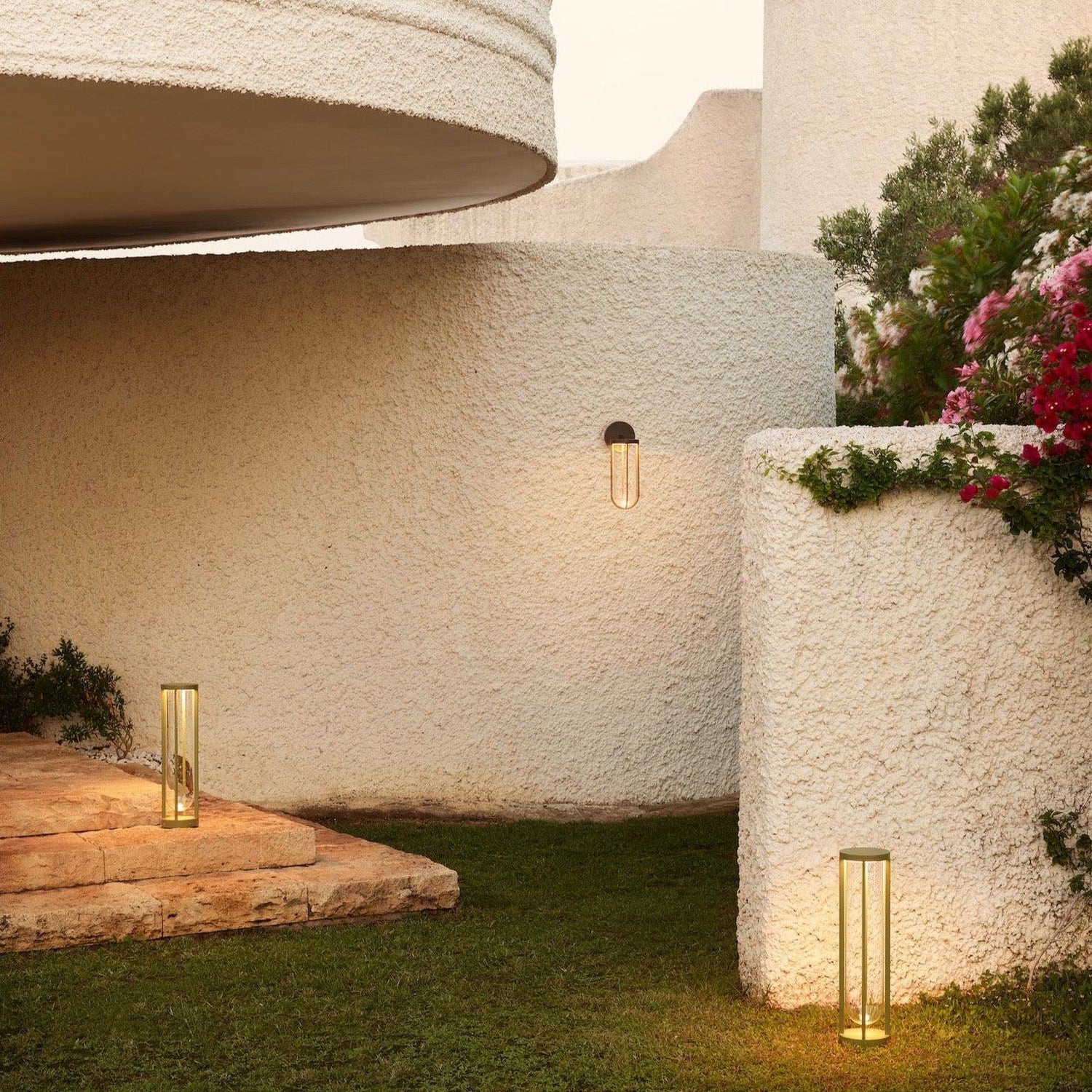 Flos In Vitro Outdoor Wall Light | Inspyer Lighting