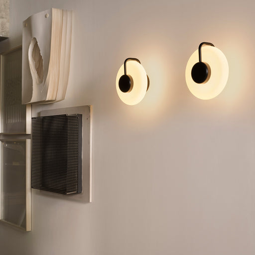 KDLN Tratto Wall Light