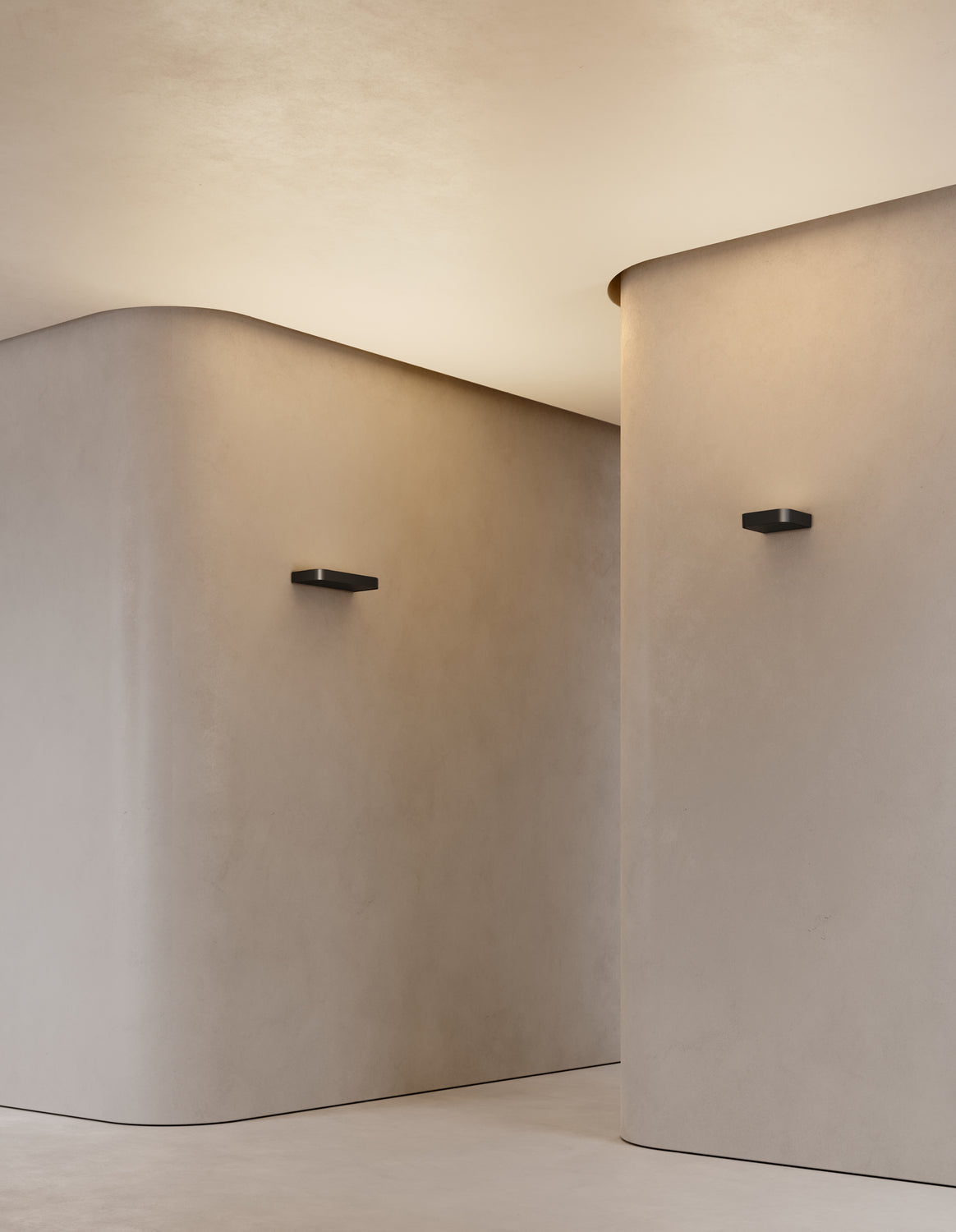 Lodes Shift Wall Light