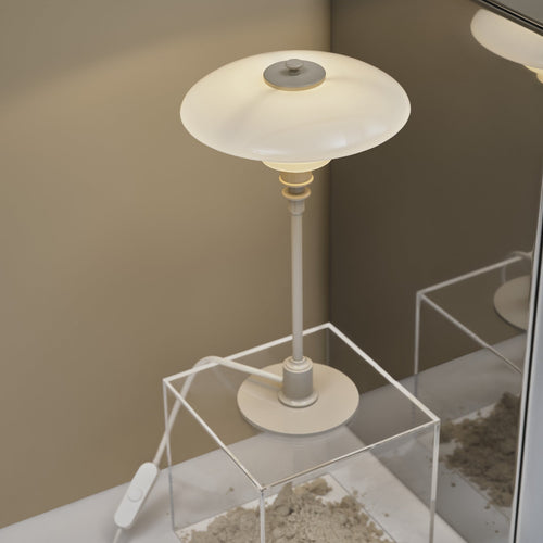 Louis Poulsen PH 2/1 Table Lamp