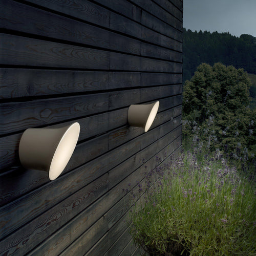 Luceplan Ecran In & Out Outdoor Wall Light