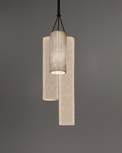 a-emotional light Núa Triple Pendant Light