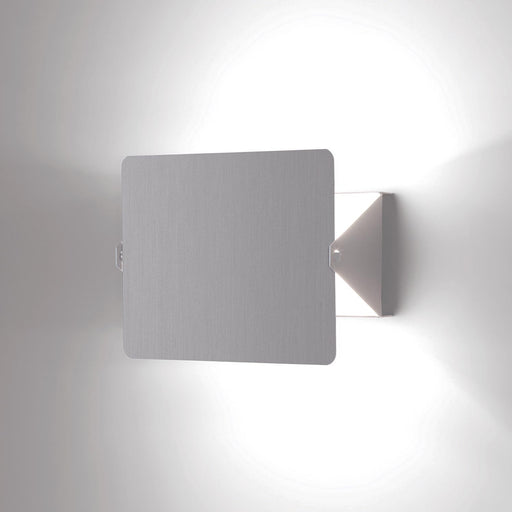 Nemo Applique à Volet Pivotant Wall Light (Copy)