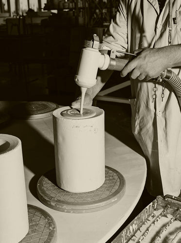 Santa & Cole Cirio Chandelier