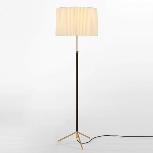 Santa & Cole Pie de Salón Floor Lamp
