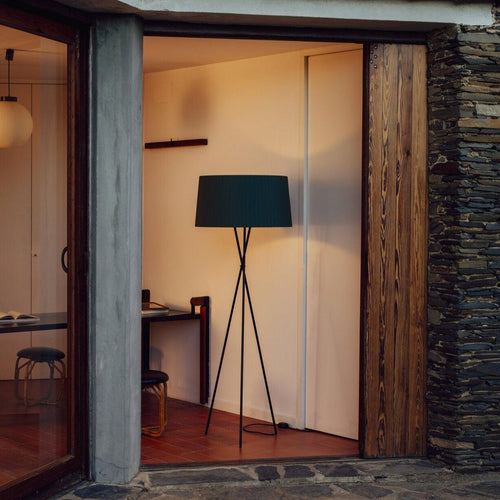 Santa & Cole Trípode Floor Lamp