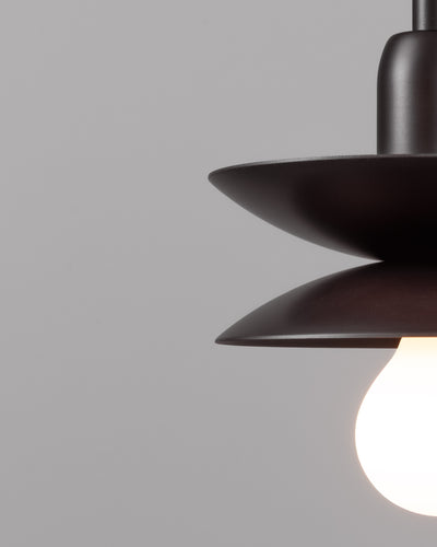 Schwung Babylon Single Pendant Light