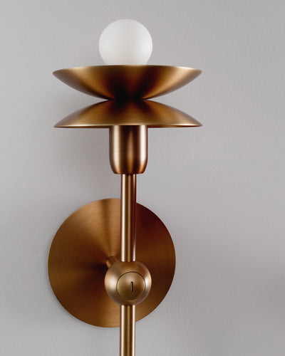 Schwung Babylon Single Wall Light