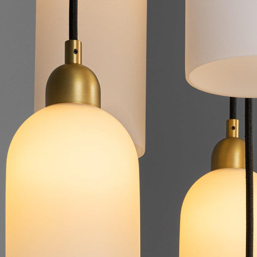 Schwung Odyssey Cluster 13 Chandelier