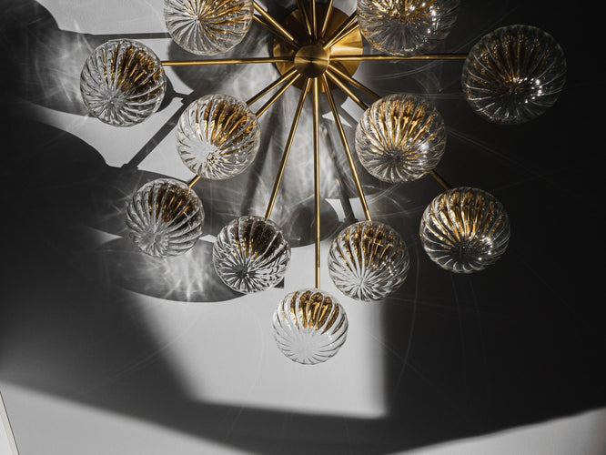 Schwung Orion Oval Chandelier