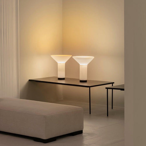 a-emotional light Era Table Lamp