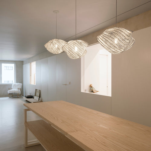 a-emotional light Lea Pendant Light