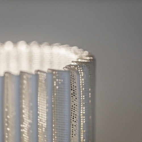 a-emotional light Núa Table Lamp