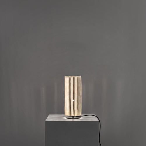 a-emotional light Núa Table Lamp