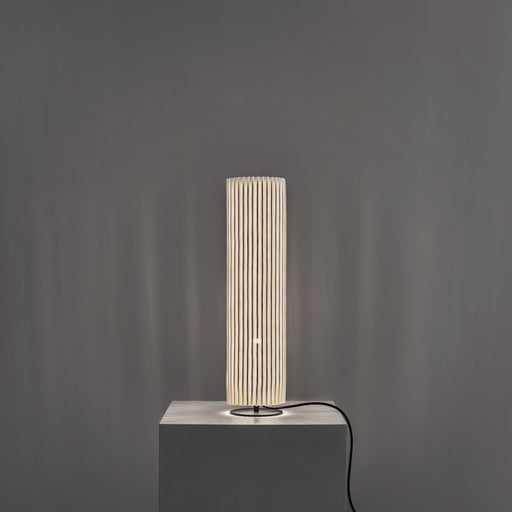 a-emotional light Núa Table Lamp
