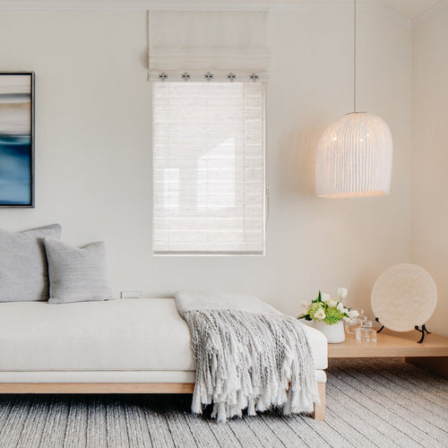 a-emotional light Onn Medium Pendant Light