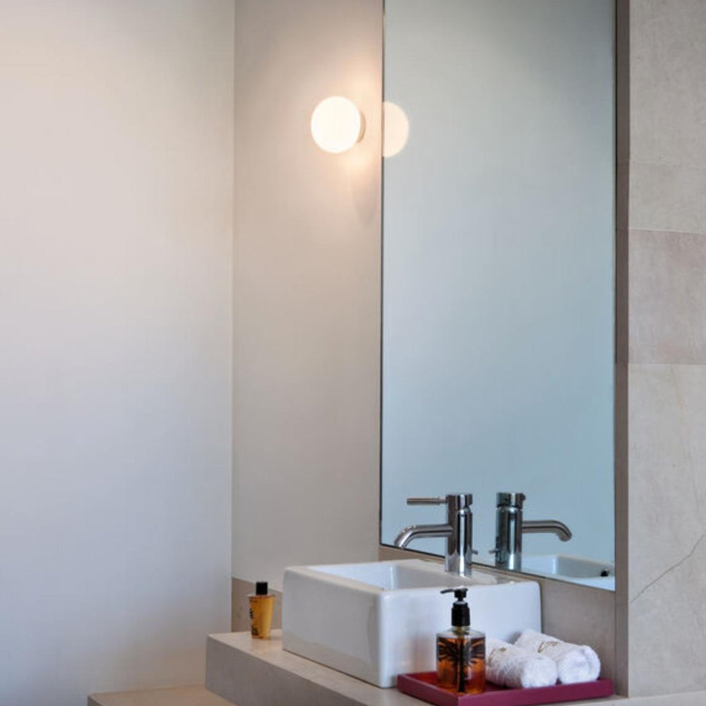 Flos Mini Box Flos Mini Glo-Ball Ceiling/Wall Light