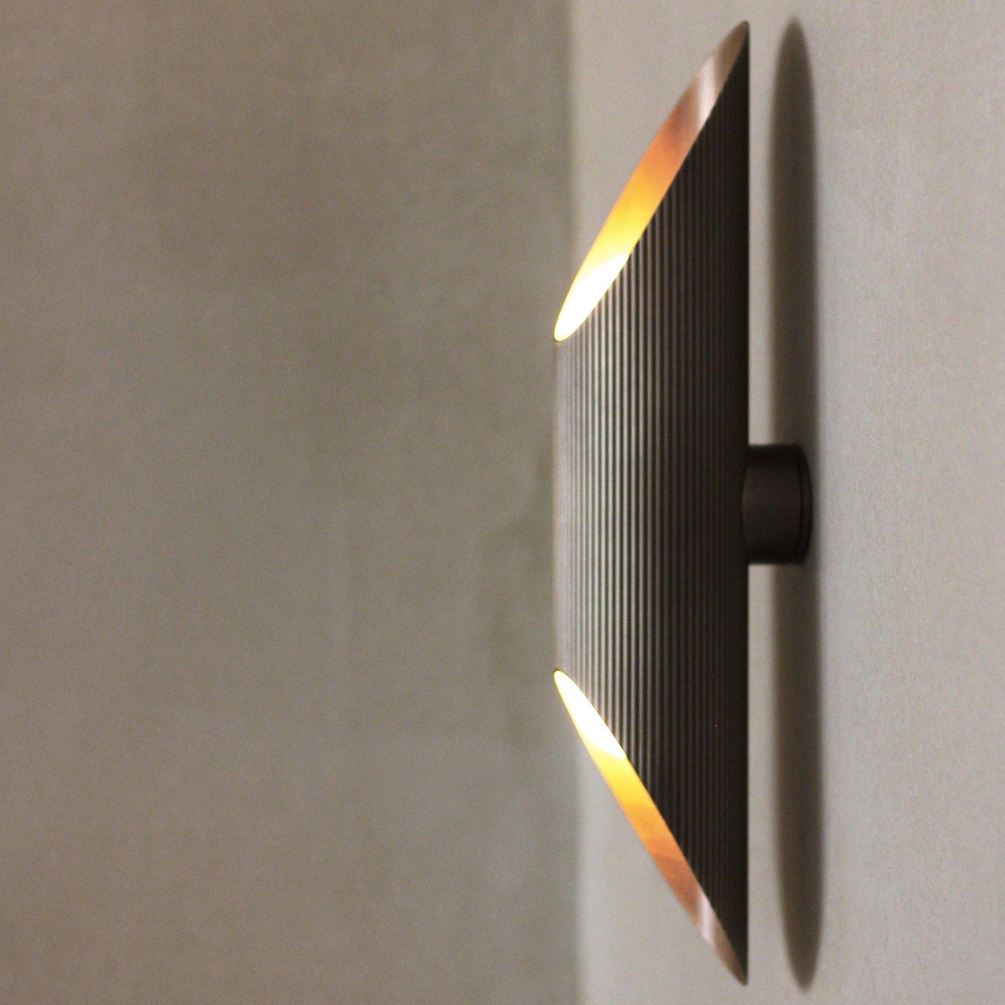 J. Adams & Co Vector Wall Light