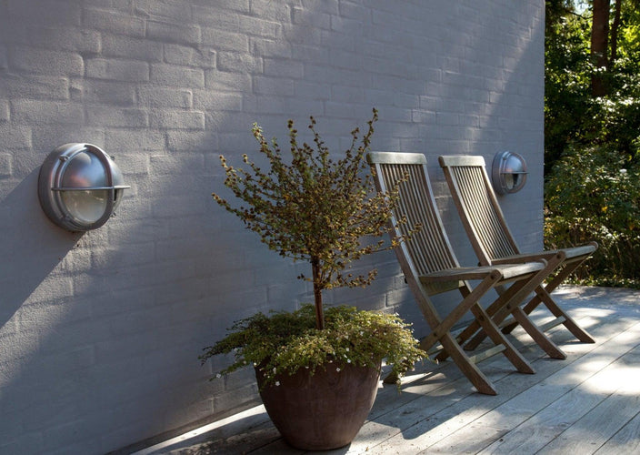 Louis Poulsen Skot Outdoor Wall Light