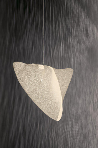 a-emotional light Ballet Elancé Pendant Light