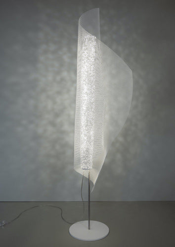 a-emotional light Clara Floor Lamp