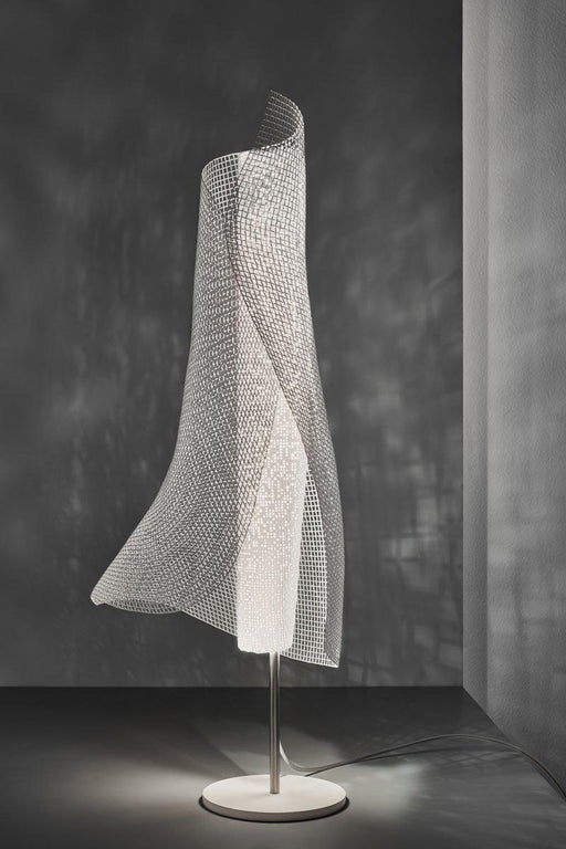 a-emotional light Clara Table Lamp