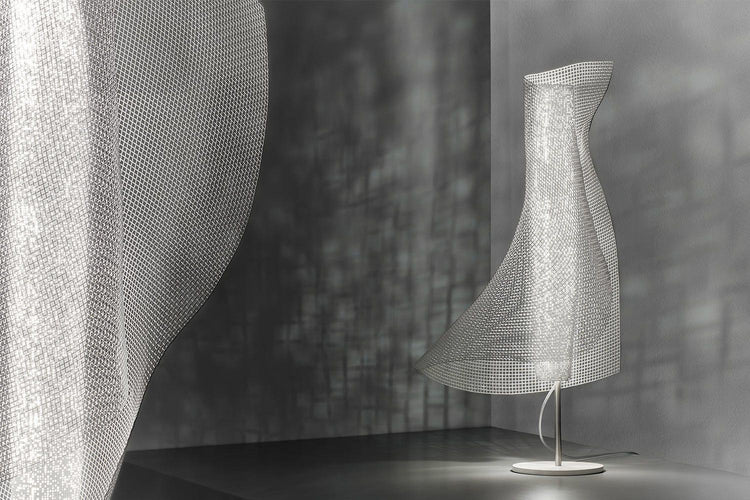 a-emotional light Clara Table Lamp