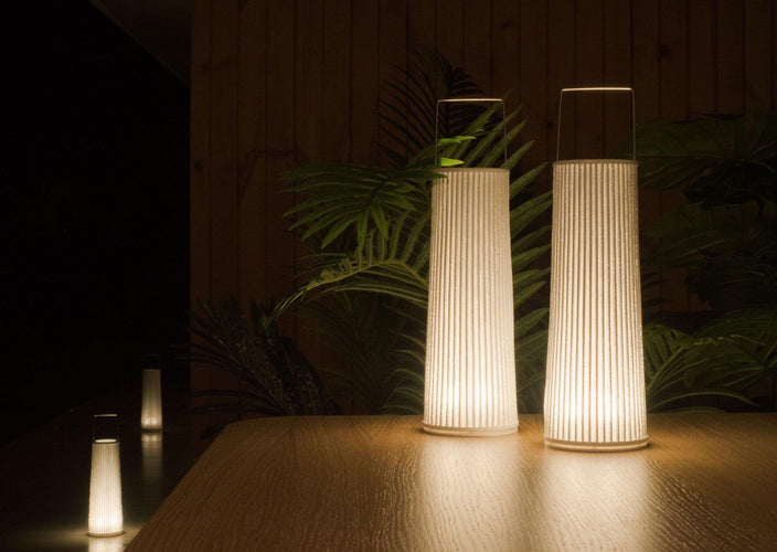 a-emotional light Hipatia Portable Table Lamp