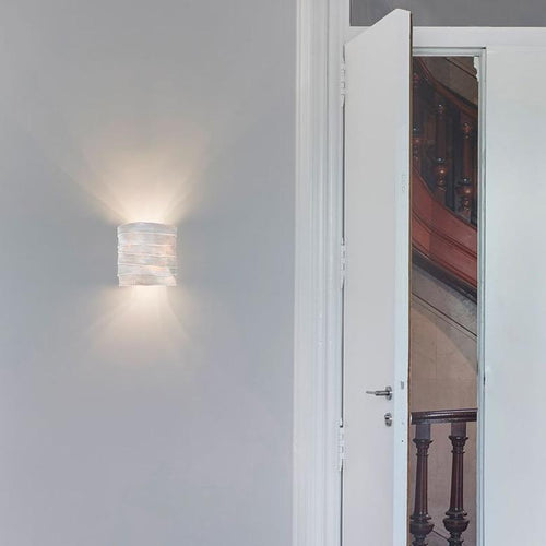 a-emotional light Kala Wall Light