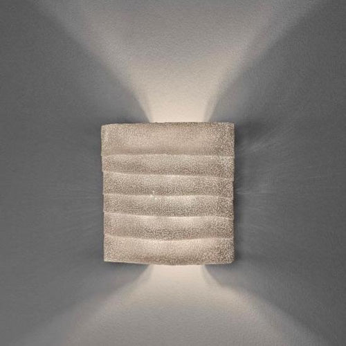 a-emotional light Kala Wall Light