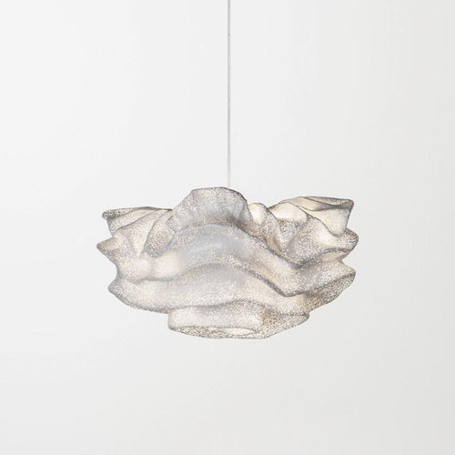 a-emotional light Nevo Pendant Light
